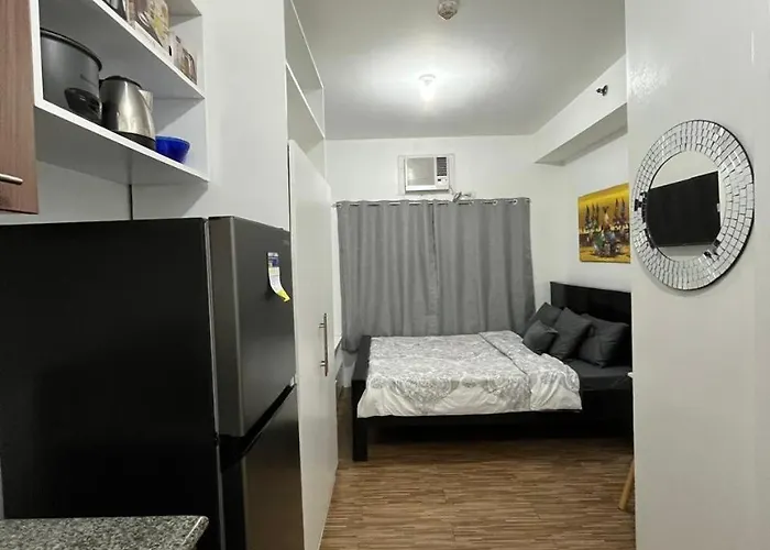 Living At Filinvest 公寓式飯店