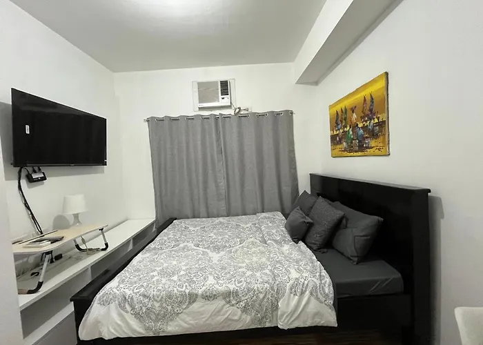 Living At Filinvest 公寓式飯店